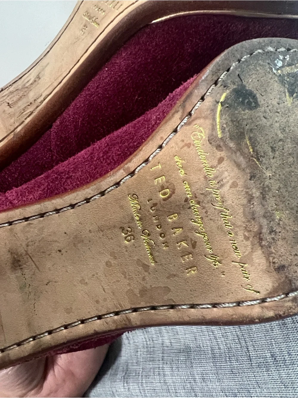 Ted Baker London Lorca 2 Burgundy Suede Block Heel Ankle Boots (36/5.5) EUC